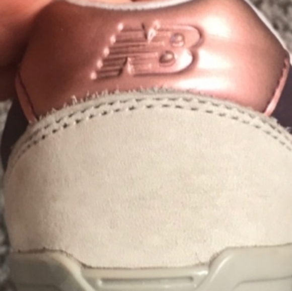 New Balance Athleisure Shoes - Picture 4 of 6